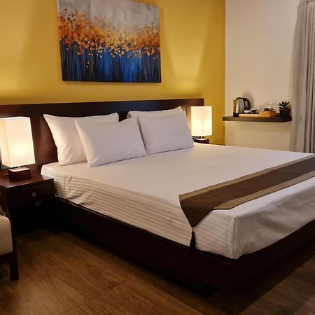 City Oasis 66 Негомбо Экстерьер фото