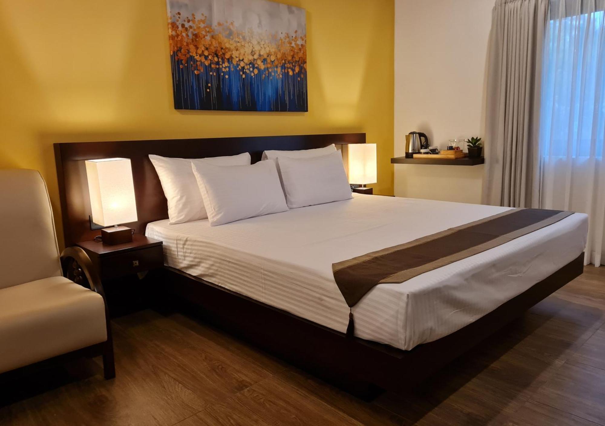 City Oasis 66 Негомбо Экстерьер фото