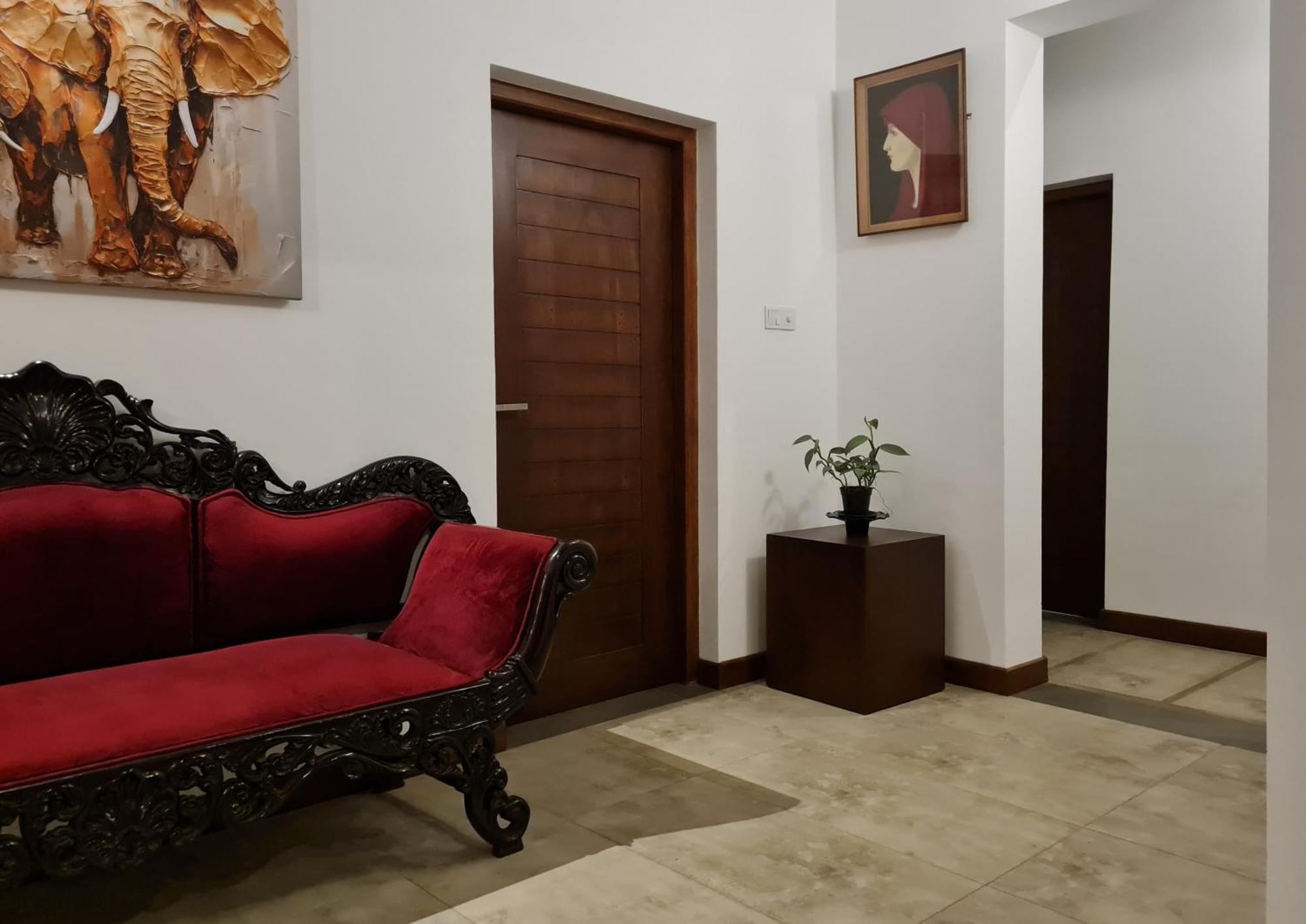 City Oasis 66 Негомбо Экстерьер фото
